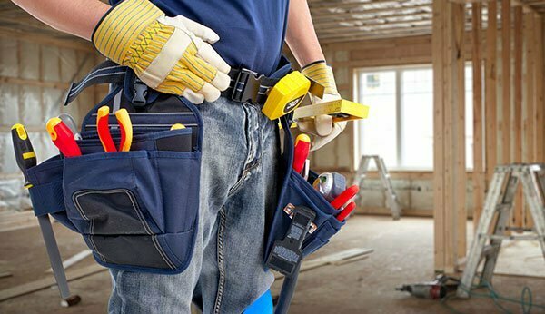 Five Advantages of Using Your Handyman Services